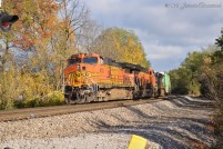 BNSF 4013 waits at the Main Street crossing, Georgetown, KY